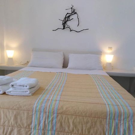 Adriani Sea View Rooms Adamantas  Bagian luar foto